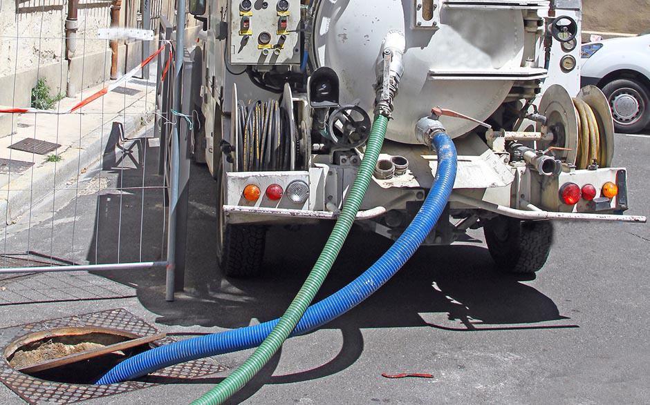 déboucher canalisation tout al egout Parmain